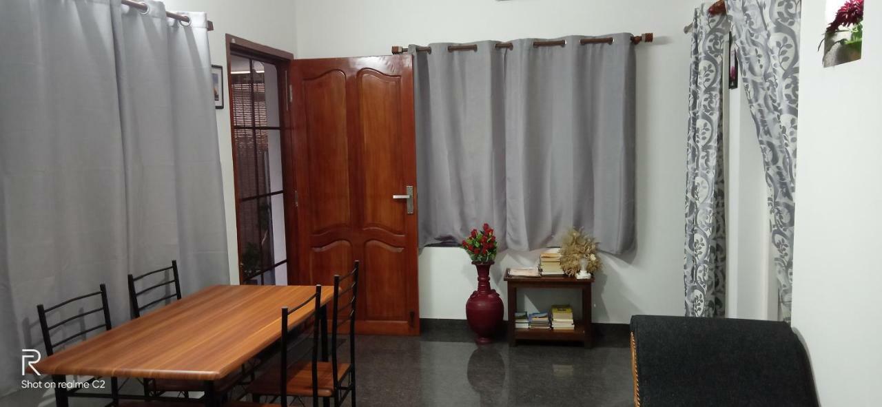 מלון Kochi Bethel Residency מראה חיצוני תמונה